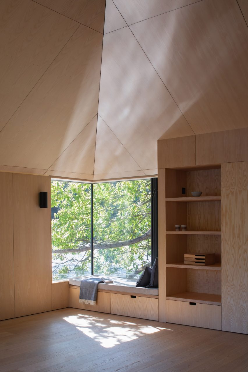 Boathouse and Bothy by WT Architecture