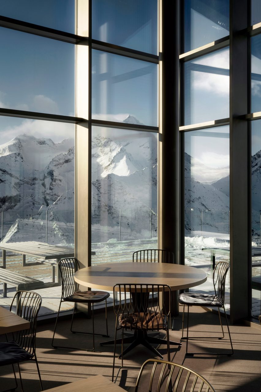 Stella di Pila cable car station by Studio di Architettura De Carlo Gualla
