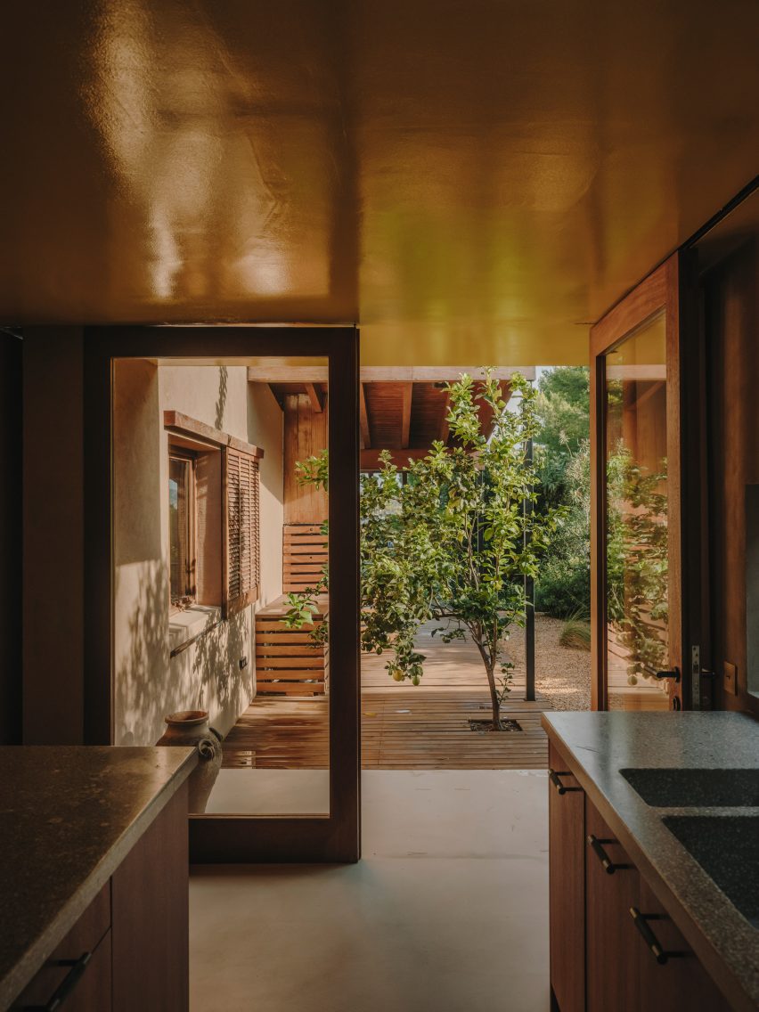 Casa da Praia holiday home in Mallorca, designed by Holzrausch