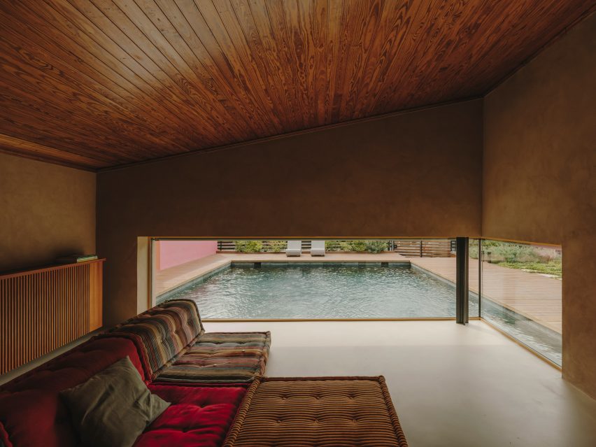 Casa da Praia holiday home in Mallorca, designed by Holzrausch