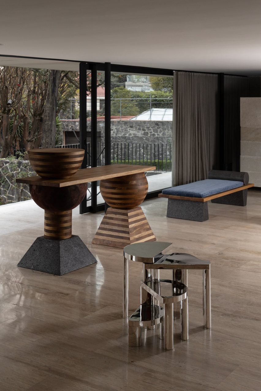 Casa Locken Omet exhibition