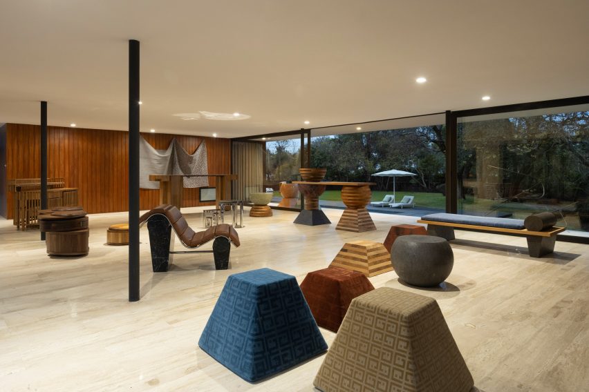 Casa Locken Omet exhibition