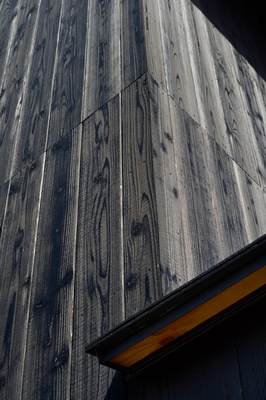 House in Onimichi by Denizen Works
