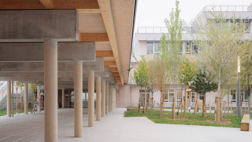 Dominique Frelaut School by Tectoniques