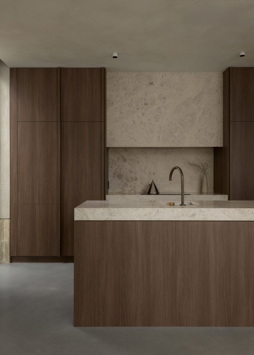 Gilbert's House by Castley McCrimmon Architects