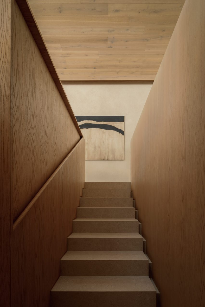Grama House in Brazil by Studio Arthur Casas
