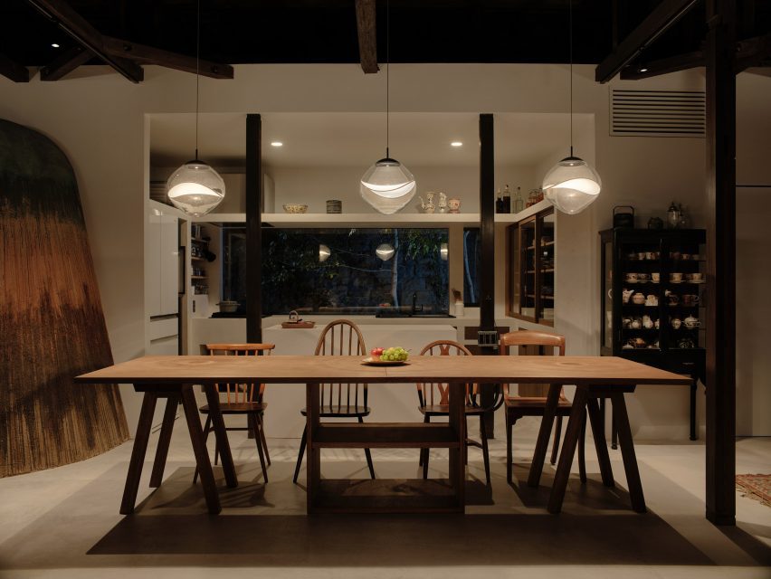 Haniyasu House by Aatismo