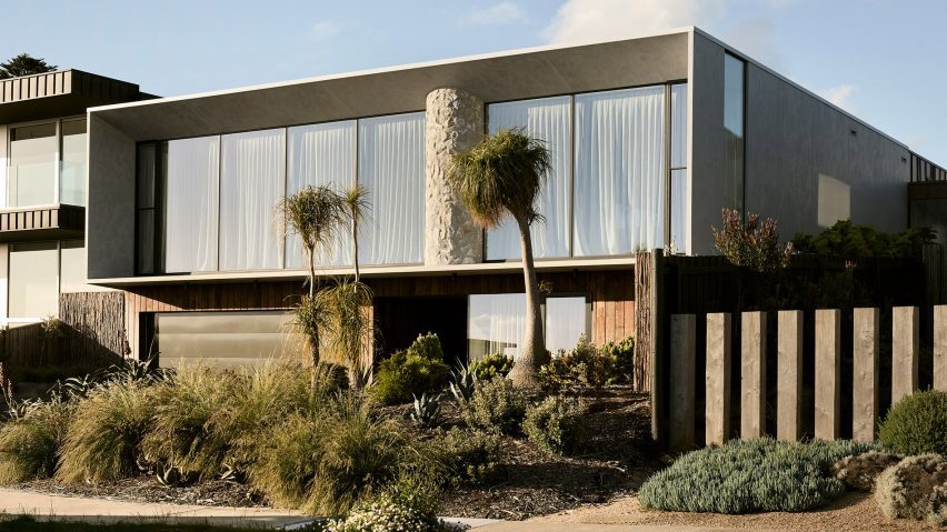 Coastal House in Victoria by Splinter Society