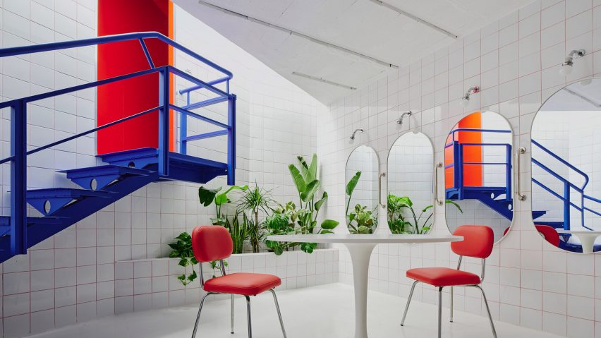 Sornells 21 office by Paloma Bau and Ausiàs Pérez