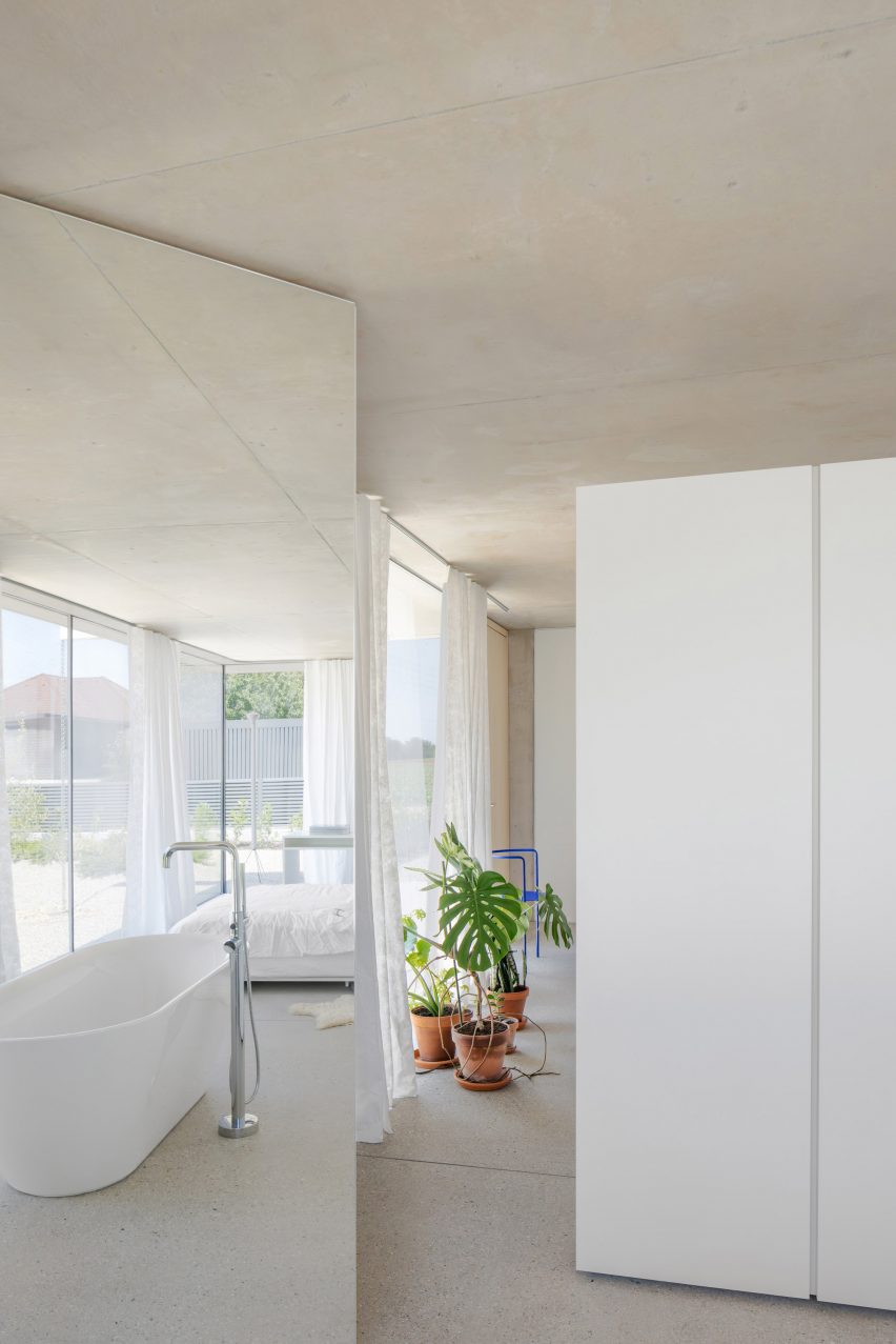 House on the Edge of the Plain by Skupaj Arhitekti