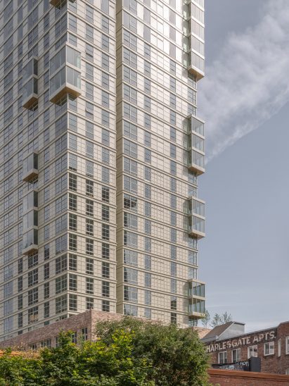 Kaye tower in Seattle by Grzywinski + Pons
