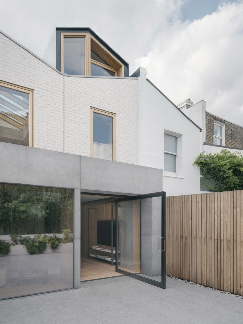 Komorebi by ConForm Architects