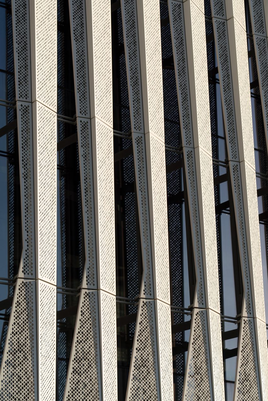TCC DAKA Renewable Resource Recycling Center by KPF