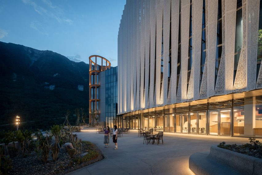 TCC DAKA Renewable Resource Recycling Center by KPF