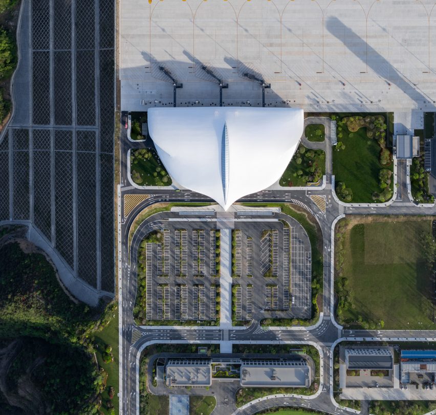 Lishui Airport by MAD
