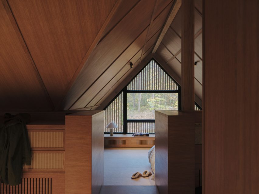 House at the Edge (Maison de l'Orée) by In Sinu Architectes