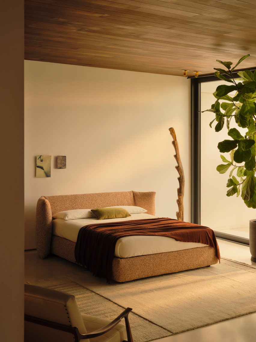 Milo bed by Bolzan