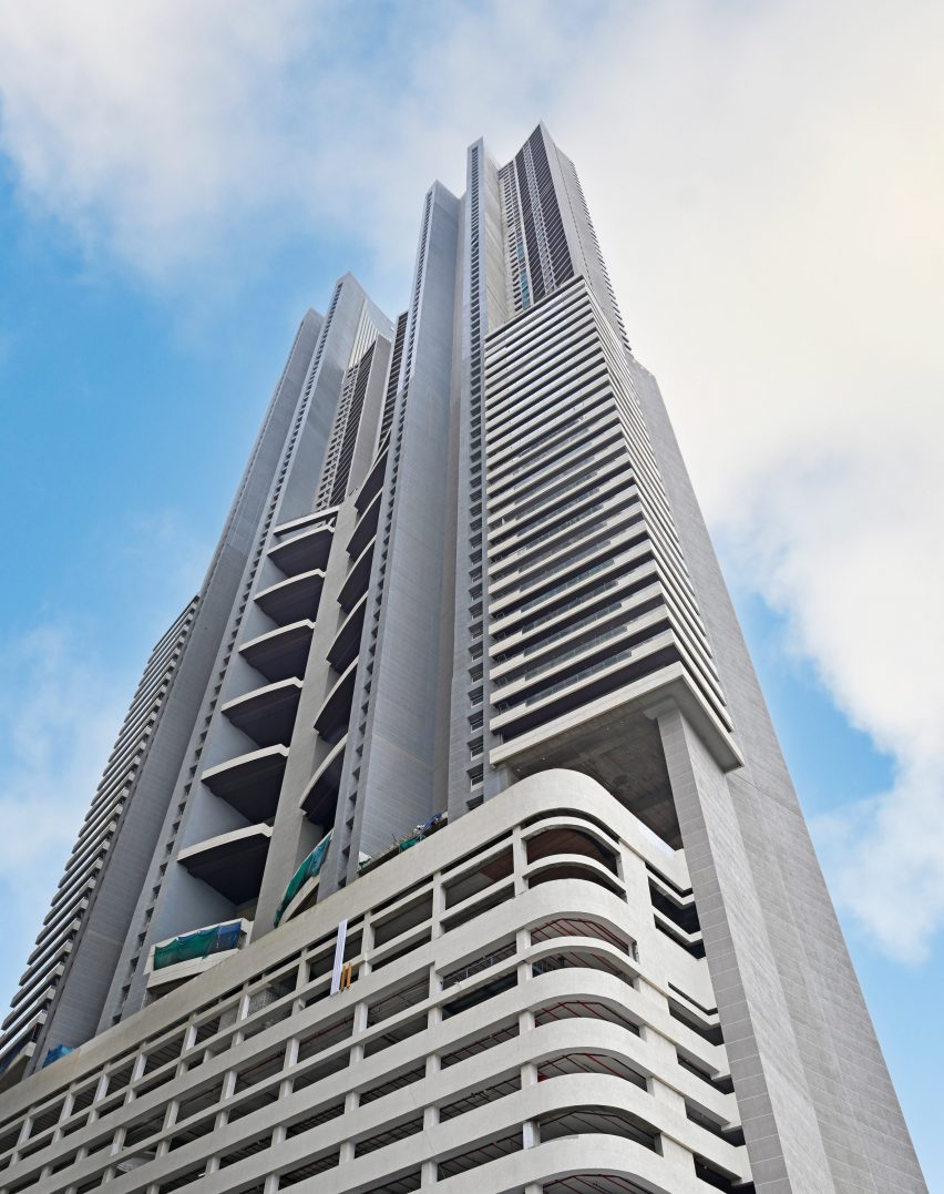 Minerva Tower by Architect Hafeez Contractor