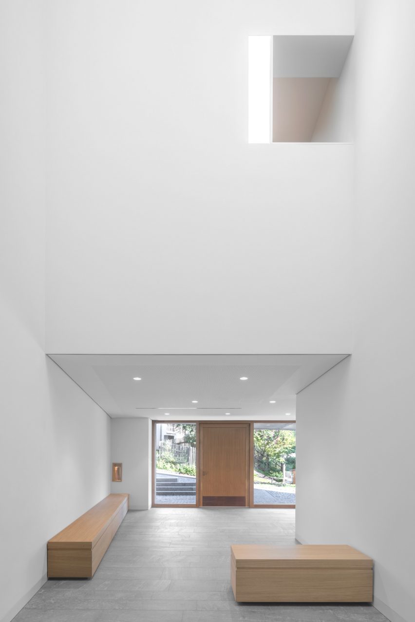 Mother-of-Pearl Experience Museum by Schulz und Schulz