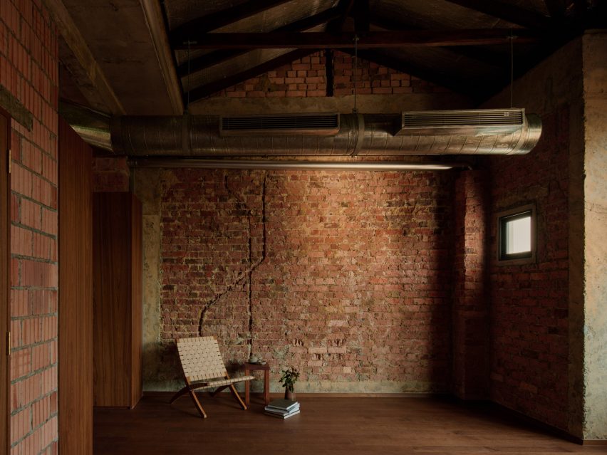 Interiors of My Last Home in Singapore by L Architects