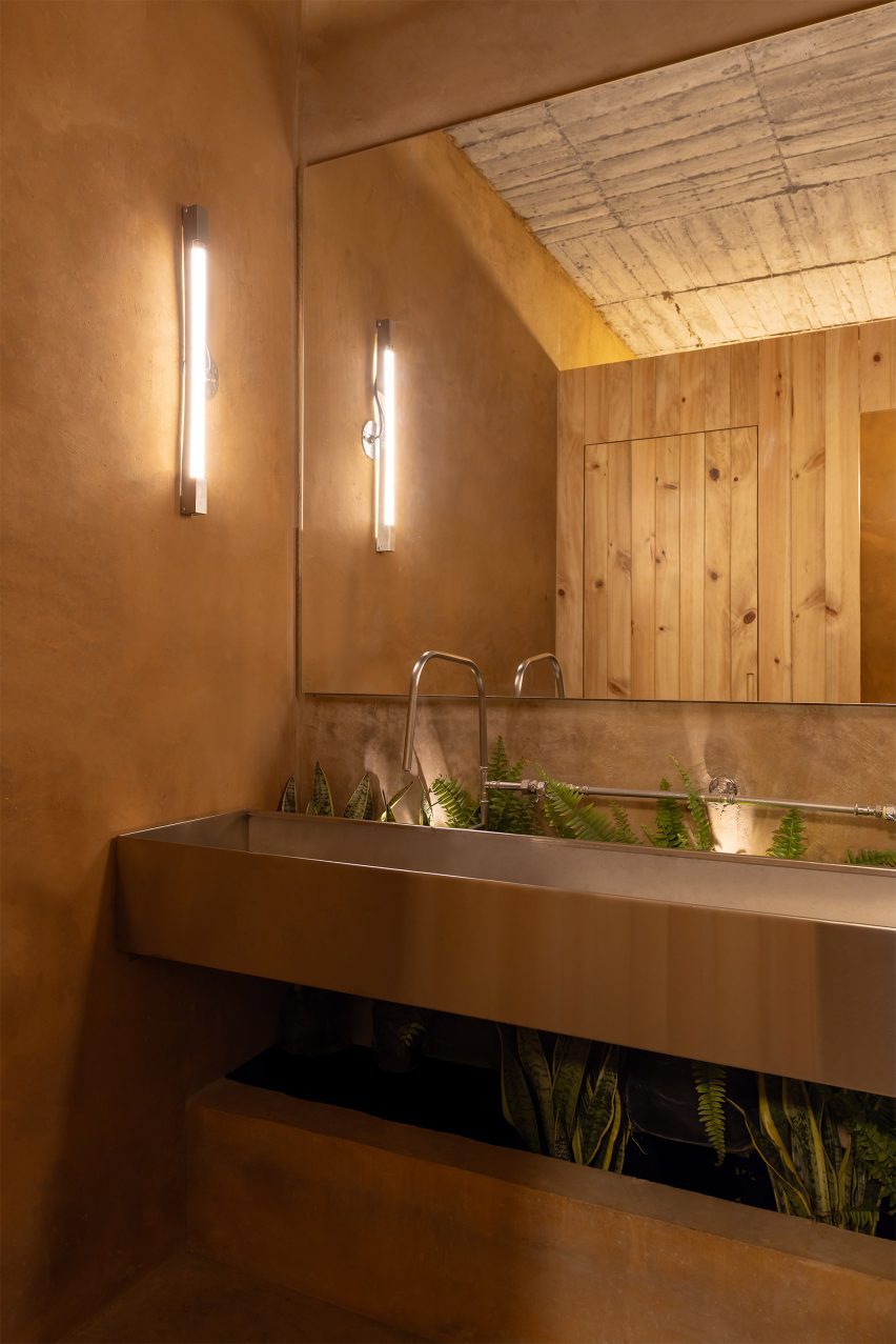 Pamba Bike Refuge by Urlo Studio