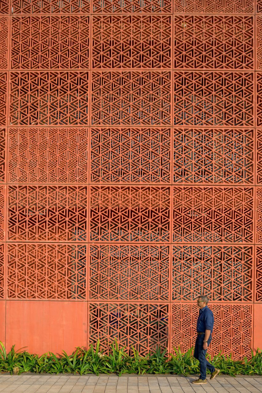Prestige University by Sanjay Puri Architects