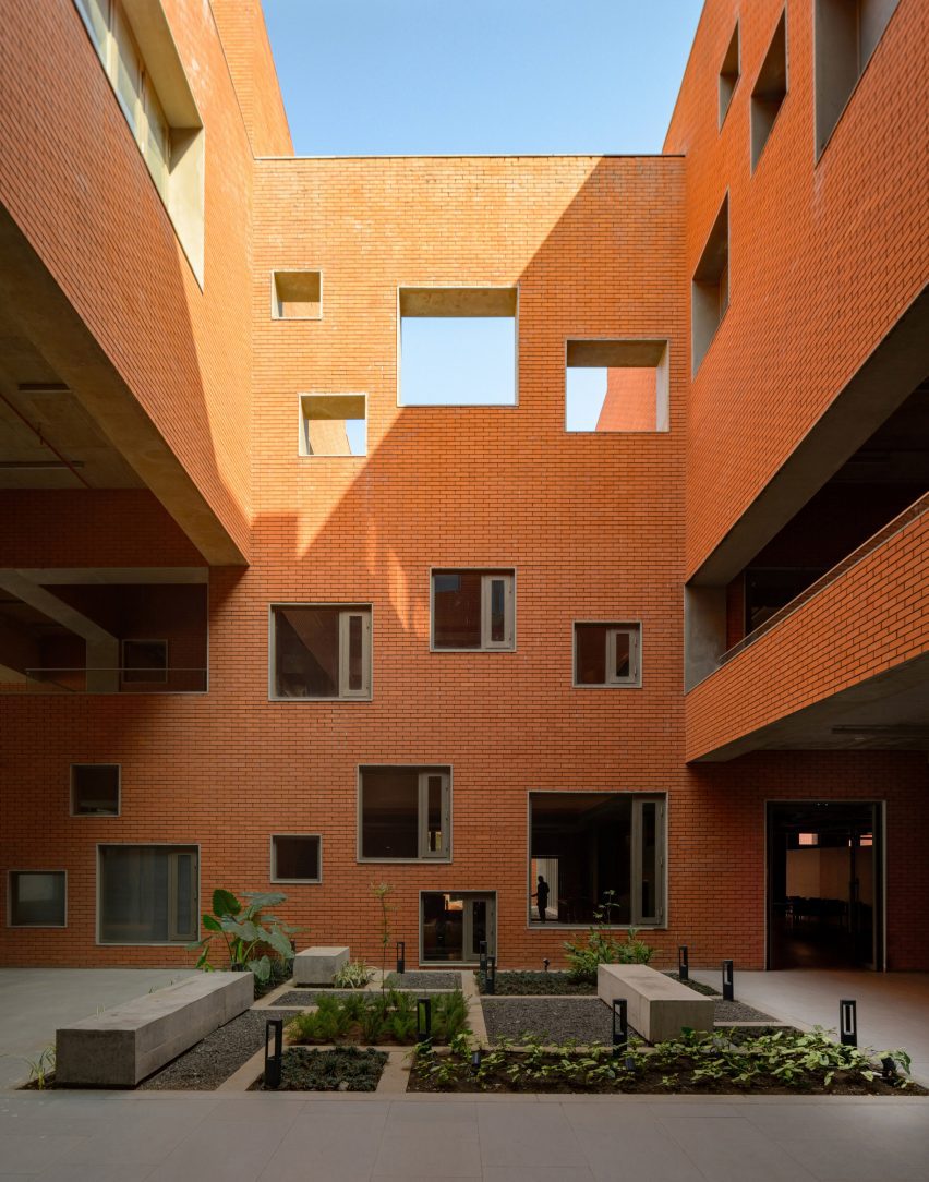 Prestige University by Sanjay Puri Architects