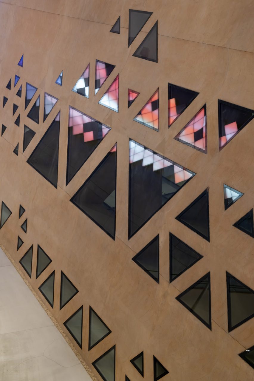 Qasr AlHokm Metro Station by Snøhetta
