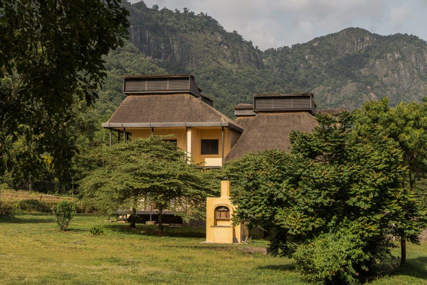 Serenity retreat by Mar+rs