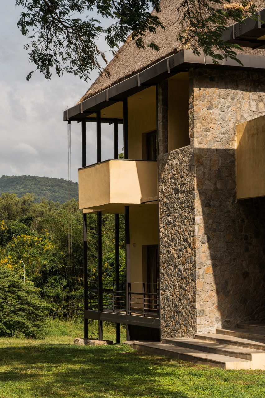 Serenity retreat by Mar+rs