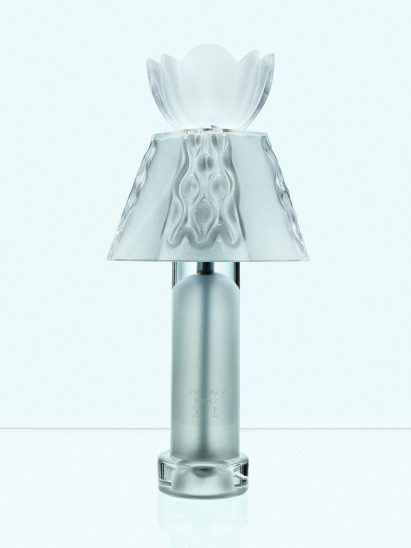 Glass lamp by Simon Skinner