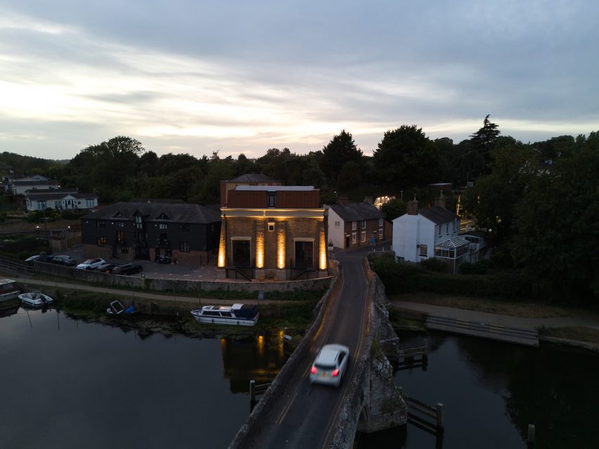 The Works by Felix Lewis Architects