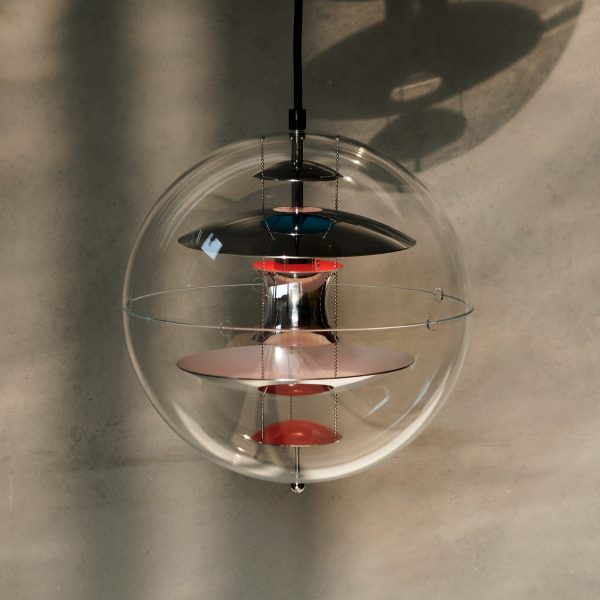 Globe Lamp