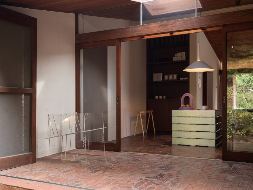 Akasaki & Vanhuyse Home-Home