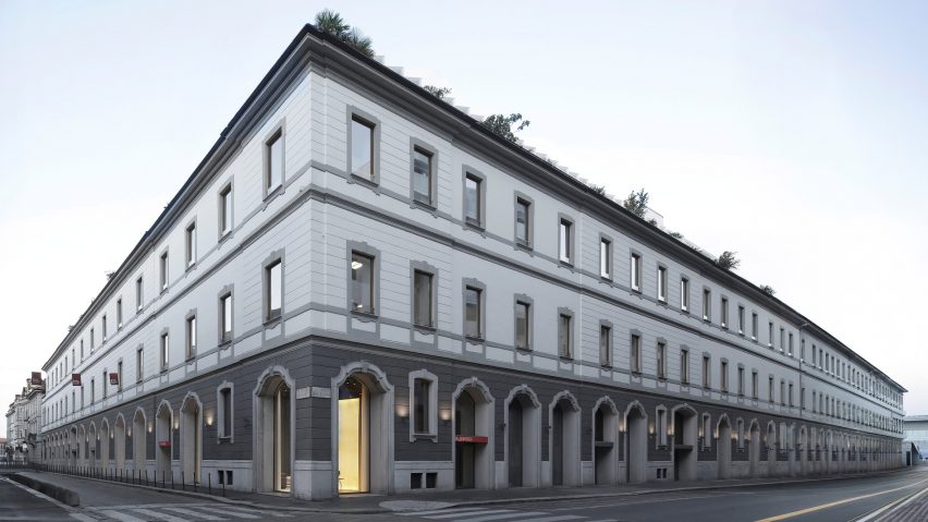 Photo of building in Milan