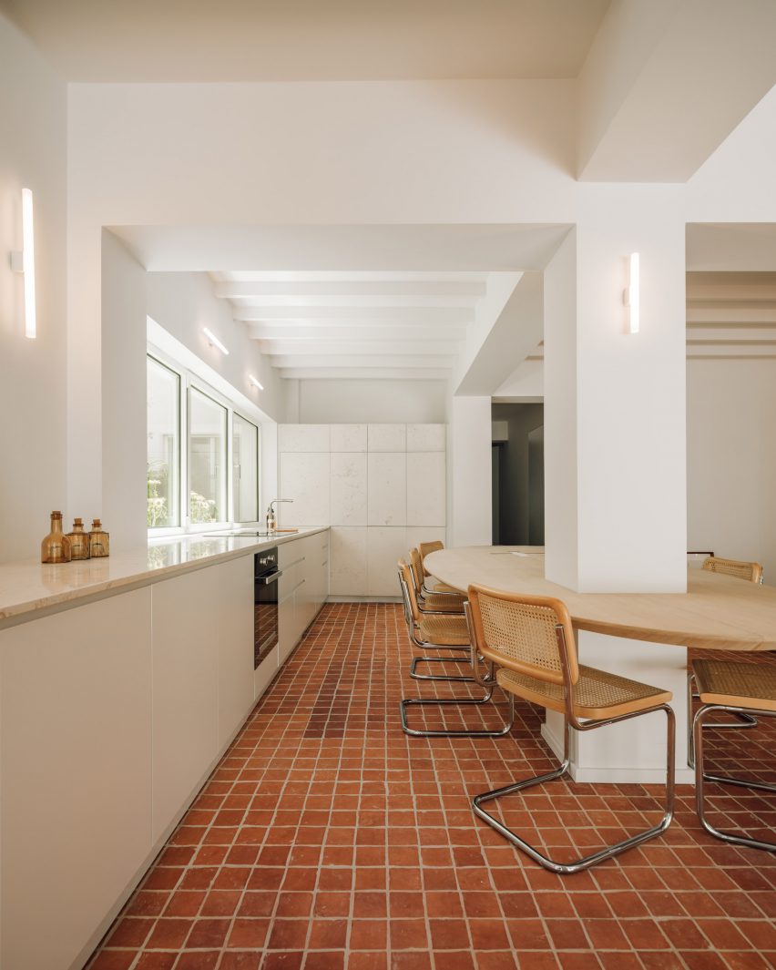 House of Green Patios AB+AC Architects