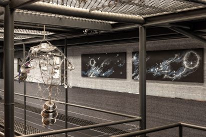 Gallery-like level at Casa Bola