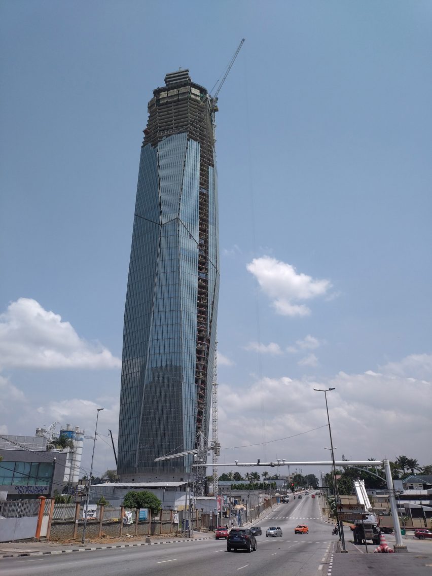 Tour F under construction in Abidjan