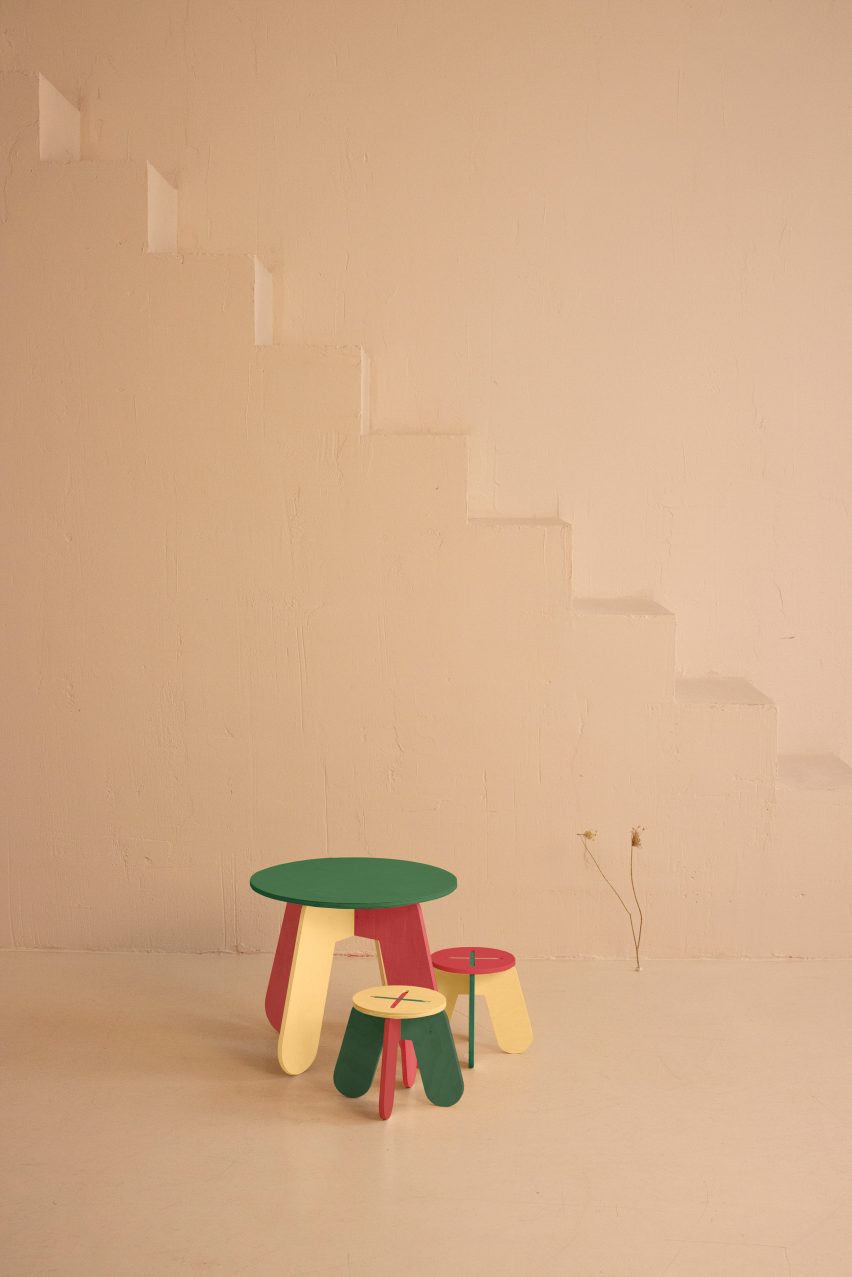 Button Table and Stool X by Babai