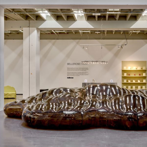 Inflatable undulating sofa