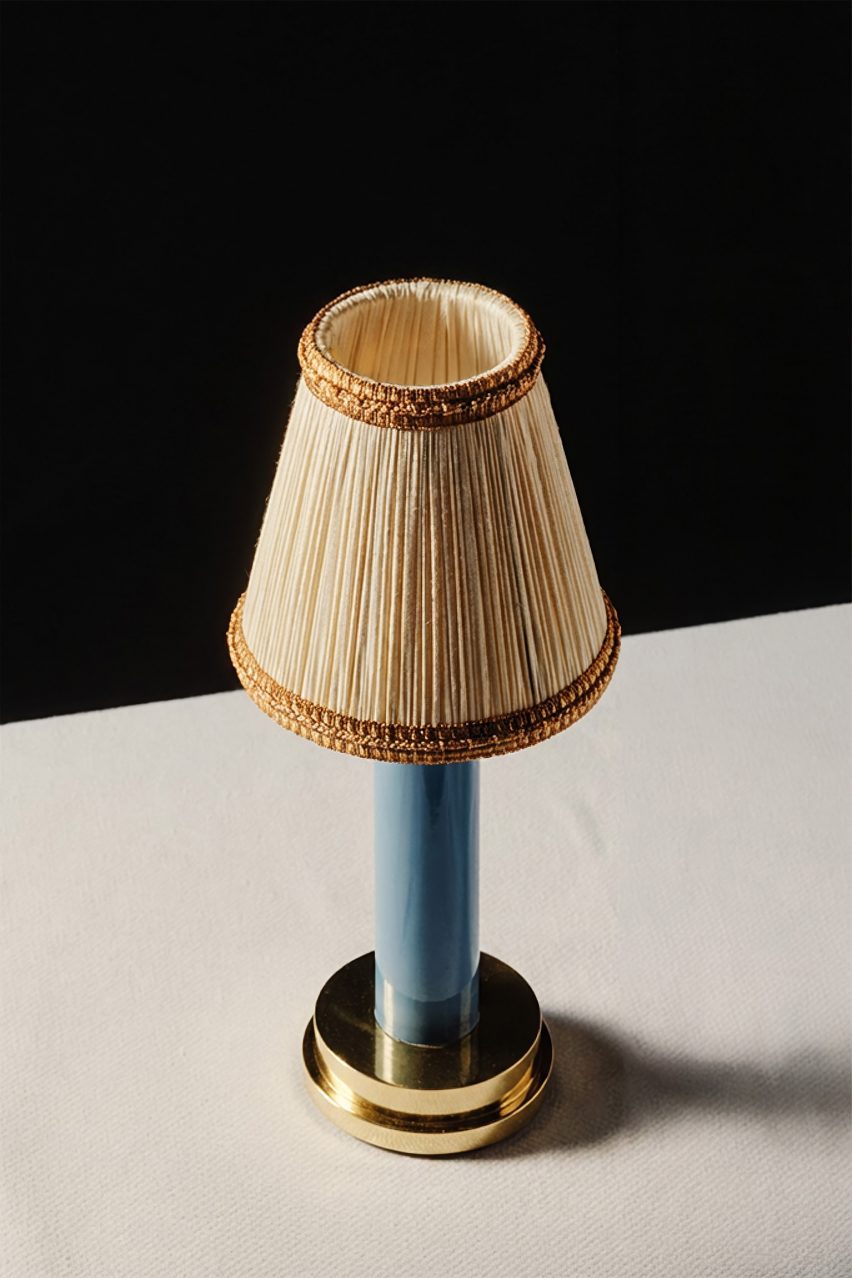 Custom cordless table lamps by Neoz
