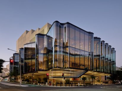 Glasshouse Theatre by Blight Rayner Architecture and Snøhetta
