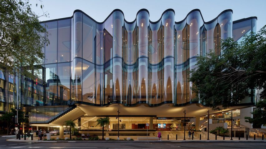 Glasshouse Theatre by Blight Rayner Architecture and Snøhetta