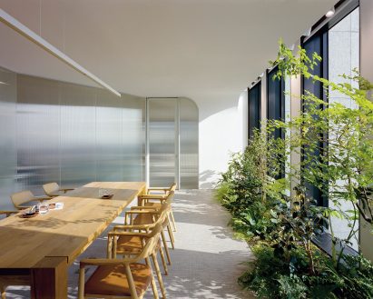 Office meeting room by Snøhetta