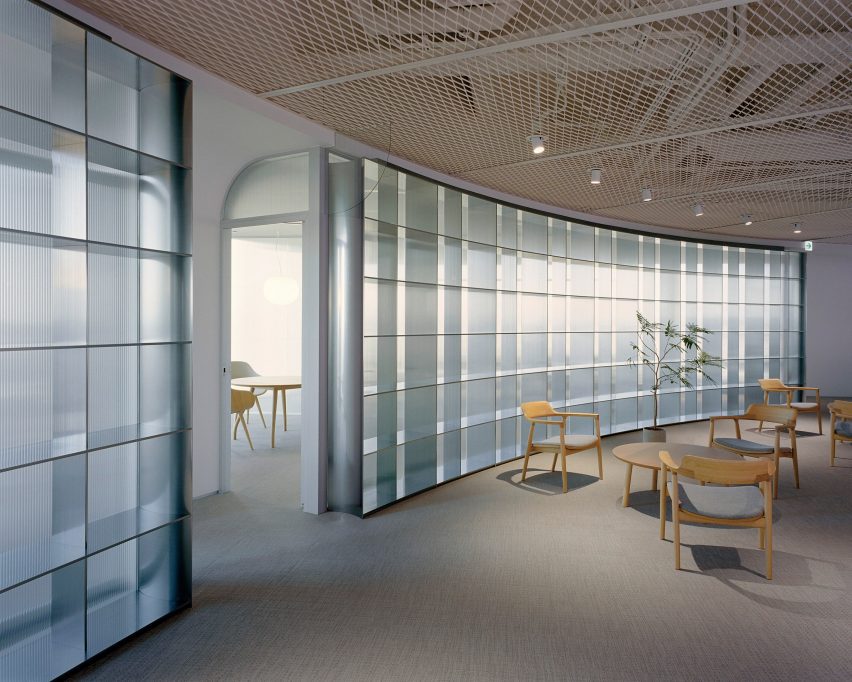 Good Finance office in Taichung by Snøhetta