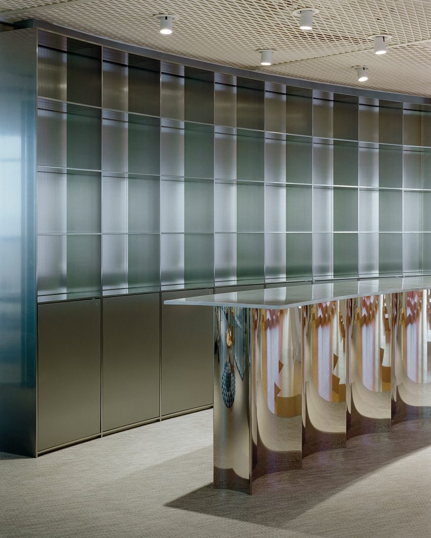 Good Finance office in Taichung by Snøhetta