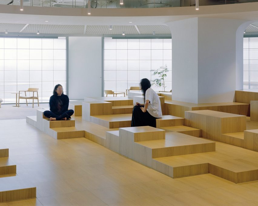 Good Finance office in Taichung by Snøhetta
