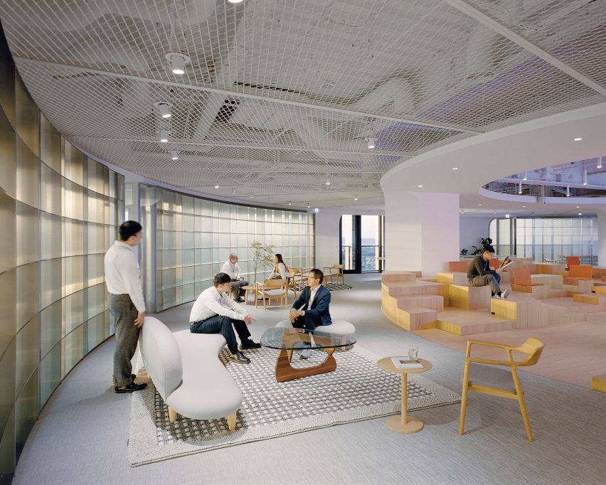 Good Finance office in Taichung by Snøhetta
