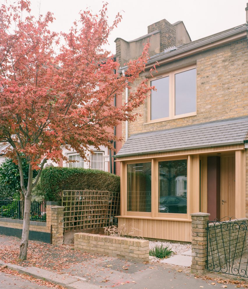 House in Walthamstow by Pablo Sanchez Lopez