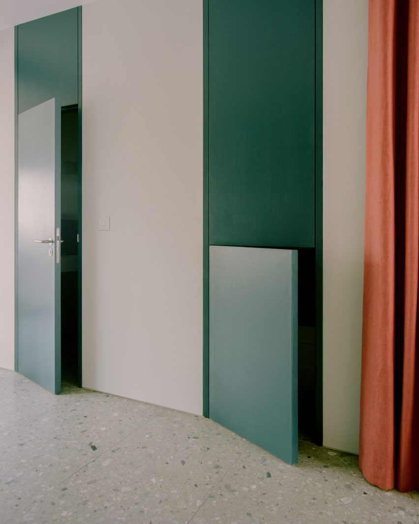 House in Walthamstow by Pablo Sanchez Lopez